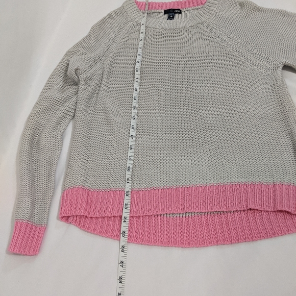 Aqua Pullover Sweater Pink Grey Color Block - Picture 5 of 7